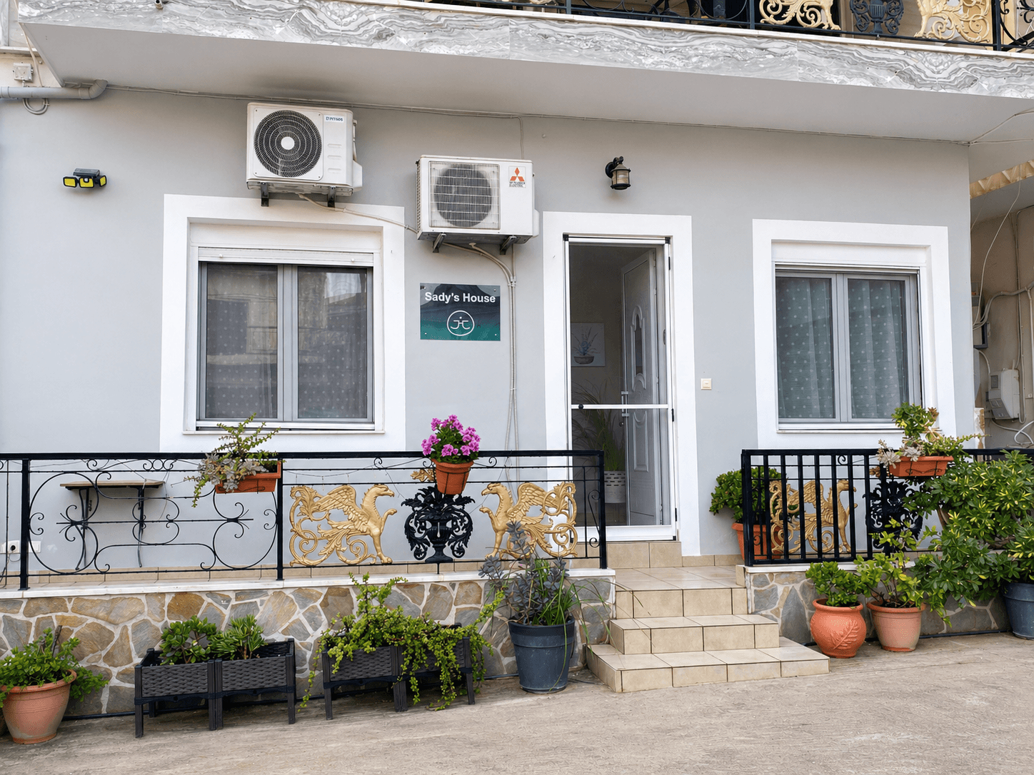 Sandy’s House εξωτερική όψη στο Γυμνό Ευβοίας